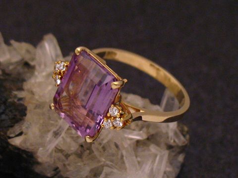 Damenring popular Gold 585 mit Amethyst und Diamanten