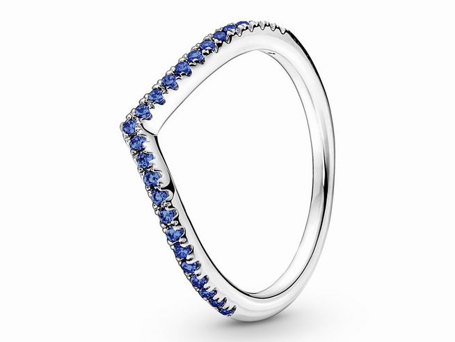 Pandora zeitloser Ring mit blauem Funkeln aus Silber, besetzt mit blauen Kristallen, Größe 60, elegantes Design mit geschwungener Form. Ideal für jeden Anlass.