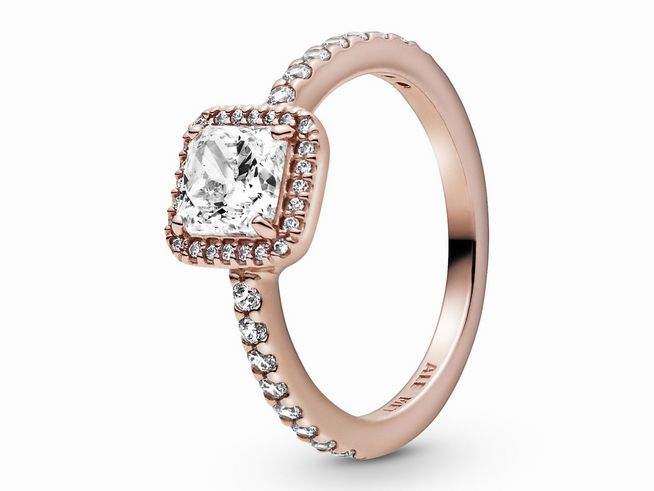 Quadratischer Funkelnder Strahlenkranz Ring von Pandora in Roségold Vergoldung mit schimmerndem Zirkonia, Größe 54, elegant und ansprechend gestaltet.