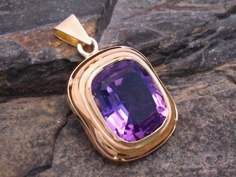 Gold Anhänger feminin - Gold 585 - Amethyst