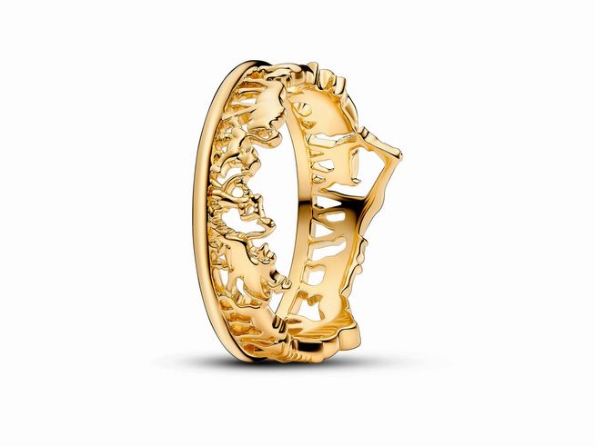 Ring von Pandora in Gelbgold vergoldet, inspiriert von Der König der Löwen, Größe 54, mit detaillierter Darstellung von Löwenmotiven, elegant und zeitlos.