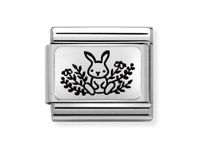 Charm von Nomination Classic Silber 330111 20 aus Edelstahl mit einem Hase, der von Blumen umgeben ist, gefertigt aus hochwertigem Sterling Silber.