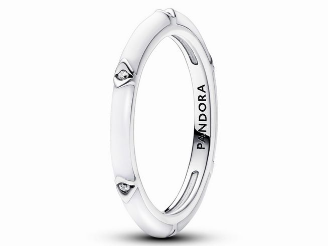 Sterling Silber Ring von Pandora in Größe 56 mit Zirkonia in Weiß und geschwungenem Design, geeignet für elegantes und modernes Styling.