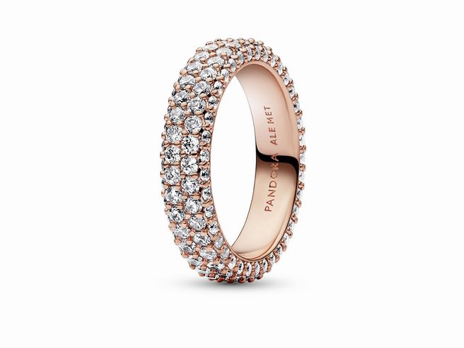 Doppelreihiger Pavé Ring von Pandora aus Roségold Vergoldung, Größe 56, besetzt mit funkelnden Zirkonia-Steinen, elegant und zeitlos, ideal für besondere Anlässe.