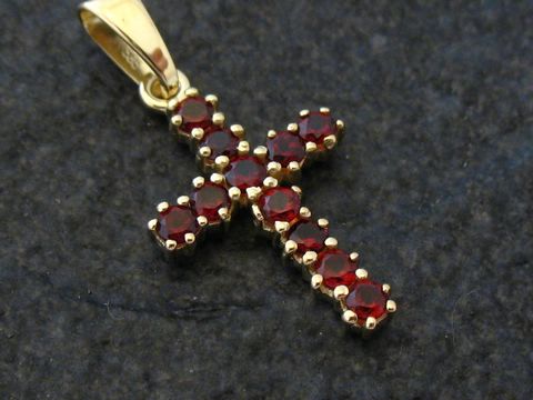 Goldkreuz mit echtem Granat - Gold 333