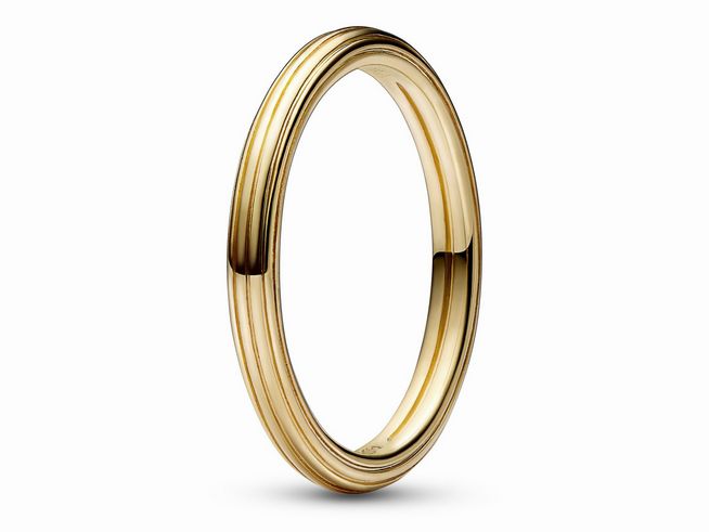 Pandora ME Ring in 585 Gelbgoldvergoldung, Größe 58, mit einer eleganten und geschwungenen Form, die zeitloses Design und edlen Glanz vereint. Ideal für besondere Anlässe.