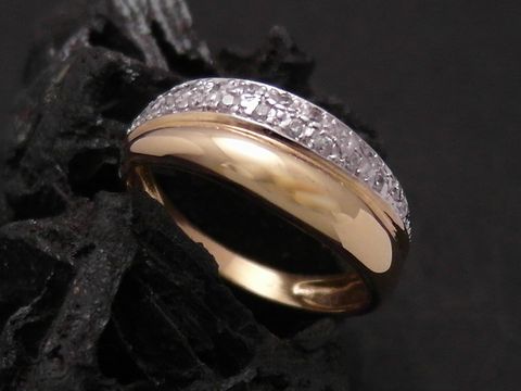 Gold Ring - lieblich - Gold 750 bicolor - Zirkonia - Goldring - Gr. 57