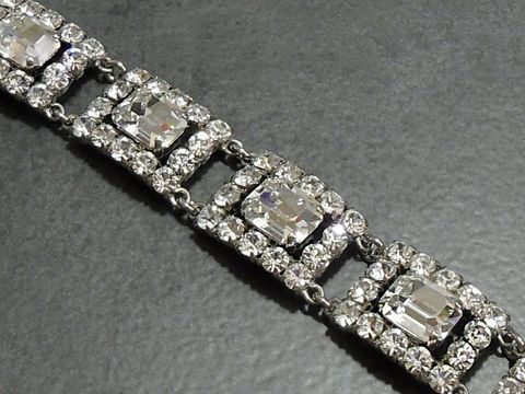 Strass Armband - grazil - WEIß - 19 cm - silberfarben