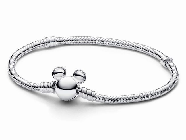 Silbernes Schlangen-Gliederarmband von Pandora mit Micky Maus Verschluss, hergestellt aus Sterling Silber, in der Größe 18 cm, elegantes und verspieltes Design.