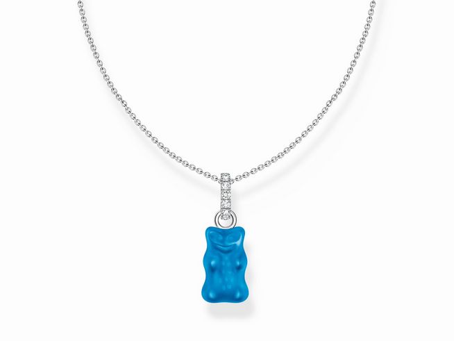 Kette von Thomas Sabo mit einem blauen HARIBO Gummibärchen Anhänger aus Glas und Zirkonia, silbernes Kettenmaterial, Länge zwischen 40 und 45 cm.