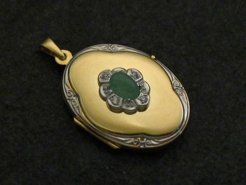 Aventurin grün - Medaillon Cabochon Gold 333 bicolor