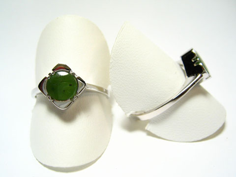 Silber Designer Ring rhodiniert -Jade- in grün