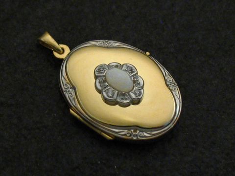 Opal weiß - Medaillon Cabochon Gold 585 bicolor