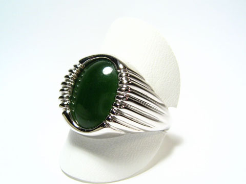 Silber Ring rhodiniert -1 x 1,4 cm Jade- in grün