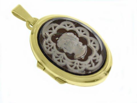 Nostalgisch - Medaillon mit Cabochon - Gold 585