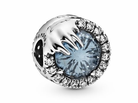 Pandora charm aus Sterling Silber mit einem blauen Winterhimmel Crystal und Zirkonia, inspiriert von Disney Frozen, mit filigranen Details und funkelndem Glanz.