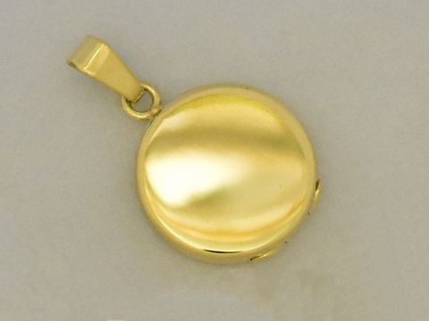 Rundes Goldmedaillon in 333 Gold, mattiert und poliert, ovaler Form, Hersteller Juwelier Harnisch, reizend und elegant, ideal als Schmuckstück für verschiedene Anlässe.