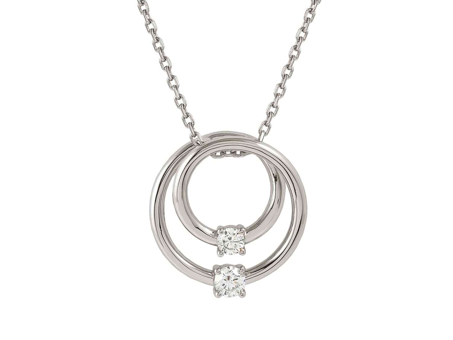 Ein rhodiniertes Collier aus Sterling Silber von Nomination, Modell Cosmiclove, mit zwei konzentrischen Ringen und funkelnden Zirkonia-Steinen, verstellbare Länge von 40 bis 44 cm.