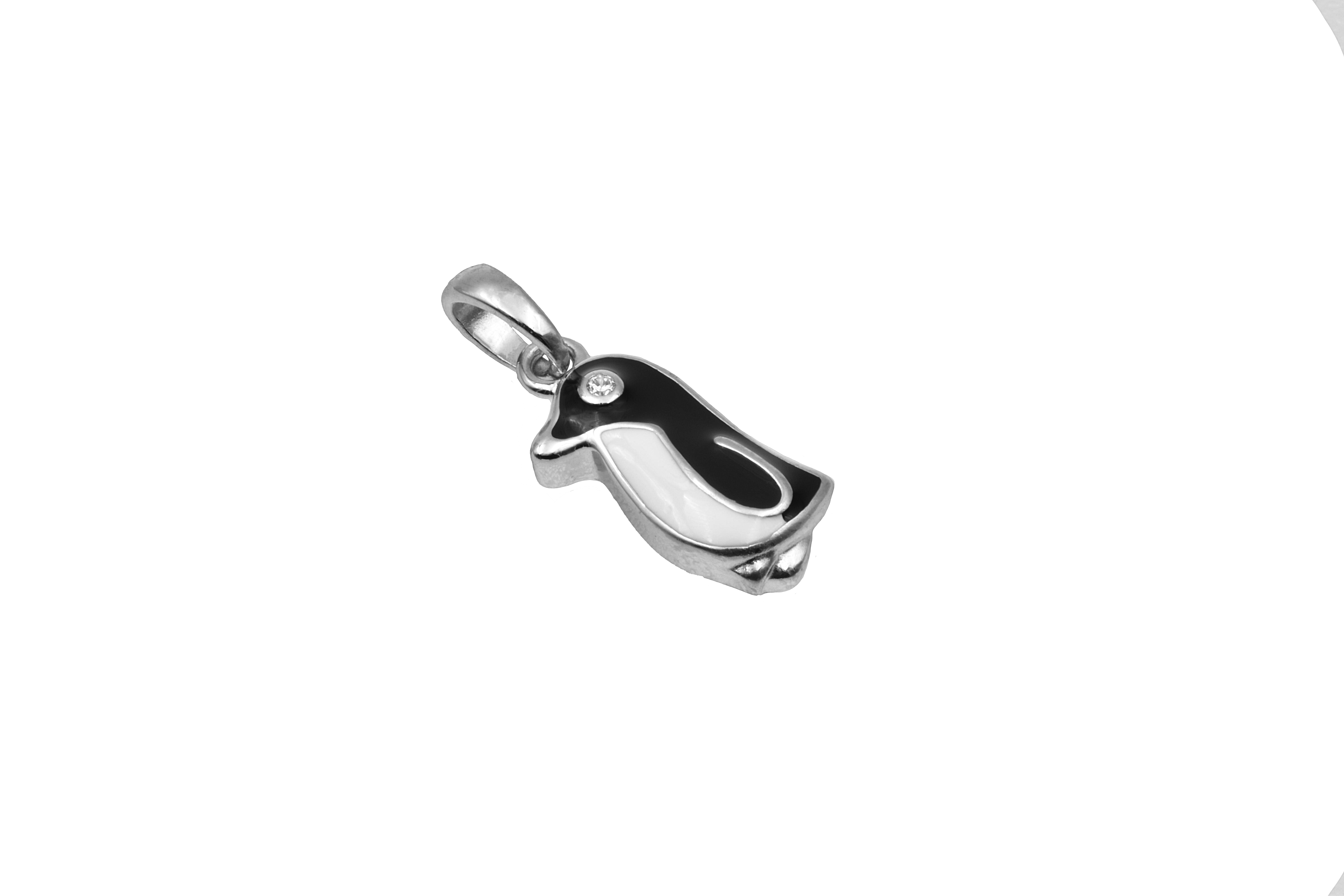 Anhänger in Form eines Pinguins aus rhodiniertem Sterling Silber mit Zirkonia, präsentiert elegant in Schwarz und Weiß, perfekt als modisches Accessoire für jeden Anlass.