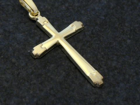 Schönes Goldkreuz - mattiert - poliert - Gold 333