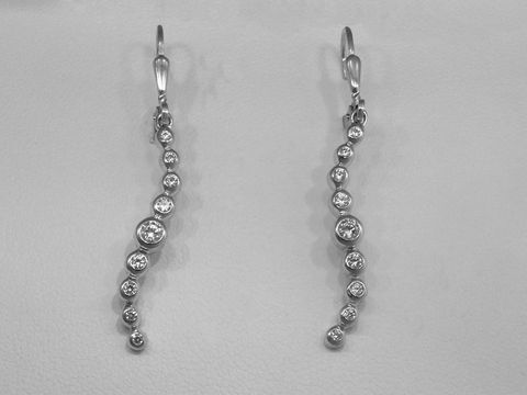 Welle Ohrringe - 925 Sterling Silber - rhodiniert - funkelnd - Zirkonia