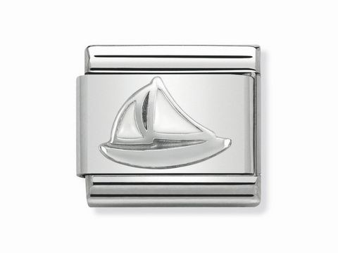 Classic Segelboot aus Silber von Nomination, mit stilisiertem Segelboot-Symbol und klarer, eleganter Gestaltung, ideal für maritime Motive in Schmuckstücken.