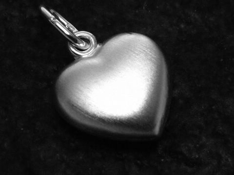 Herz Anhänger mattiert + poliert Sterling Silber 10 mm