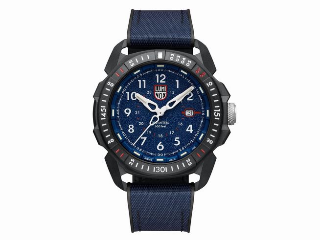 Luminox Land XL.1003.ICE Herren Armbanduhr in 46 mm mit blauem Zifferblatt, schwarzem Gehäuse und blauem Textilarmband, ideal für Outdoor-Aktivitäten und alltäglichen Gebrauch.