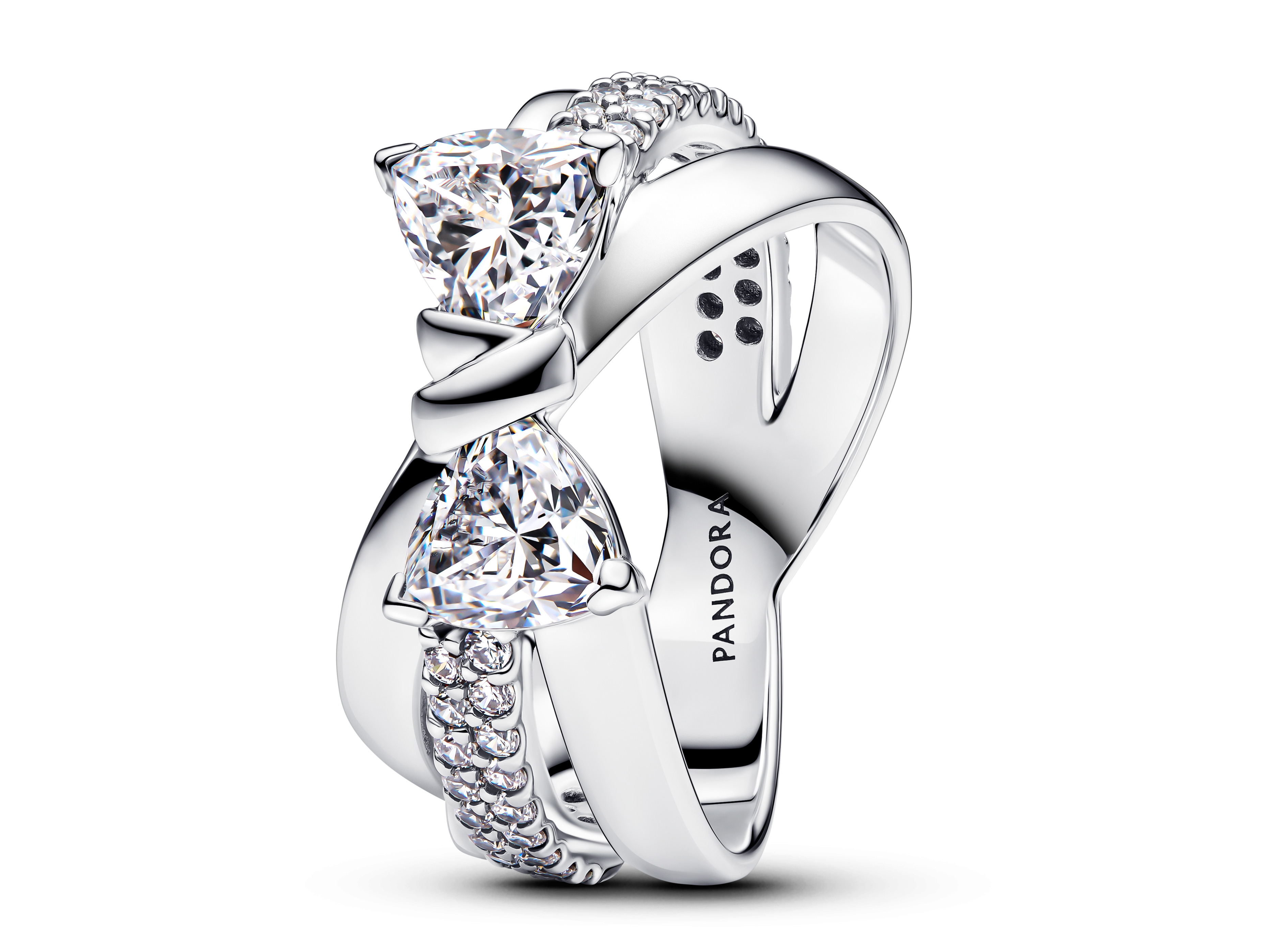 Silberner Pandora Ring mit klarem Zirkonia, modisches Design in Form einer Schleife, Größe 48, glänzende Oberflächen und detailreiche Verarbeitung, ideal für besondere Anlässe.