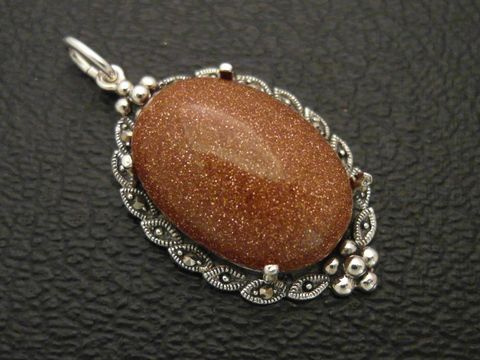 Cabochon - synt. Goldstein - braun - Silber Medaillon Anhänger