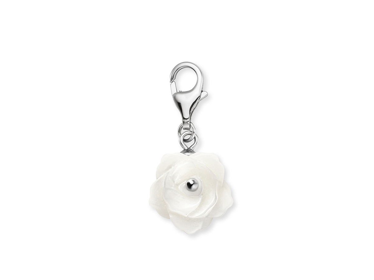 Charm von Engelsrufer in Form einer weißen Rose aus Perlmutt mit einem silbernen rhodinierten Karabinerverschluss, durchmesser von 12 mm, elegantes und feminines Design für Schmuckliebhaber.