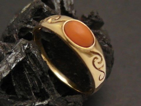 Goldring - nostalgisch - Gold 333 - Koralle - Gr. 58,5