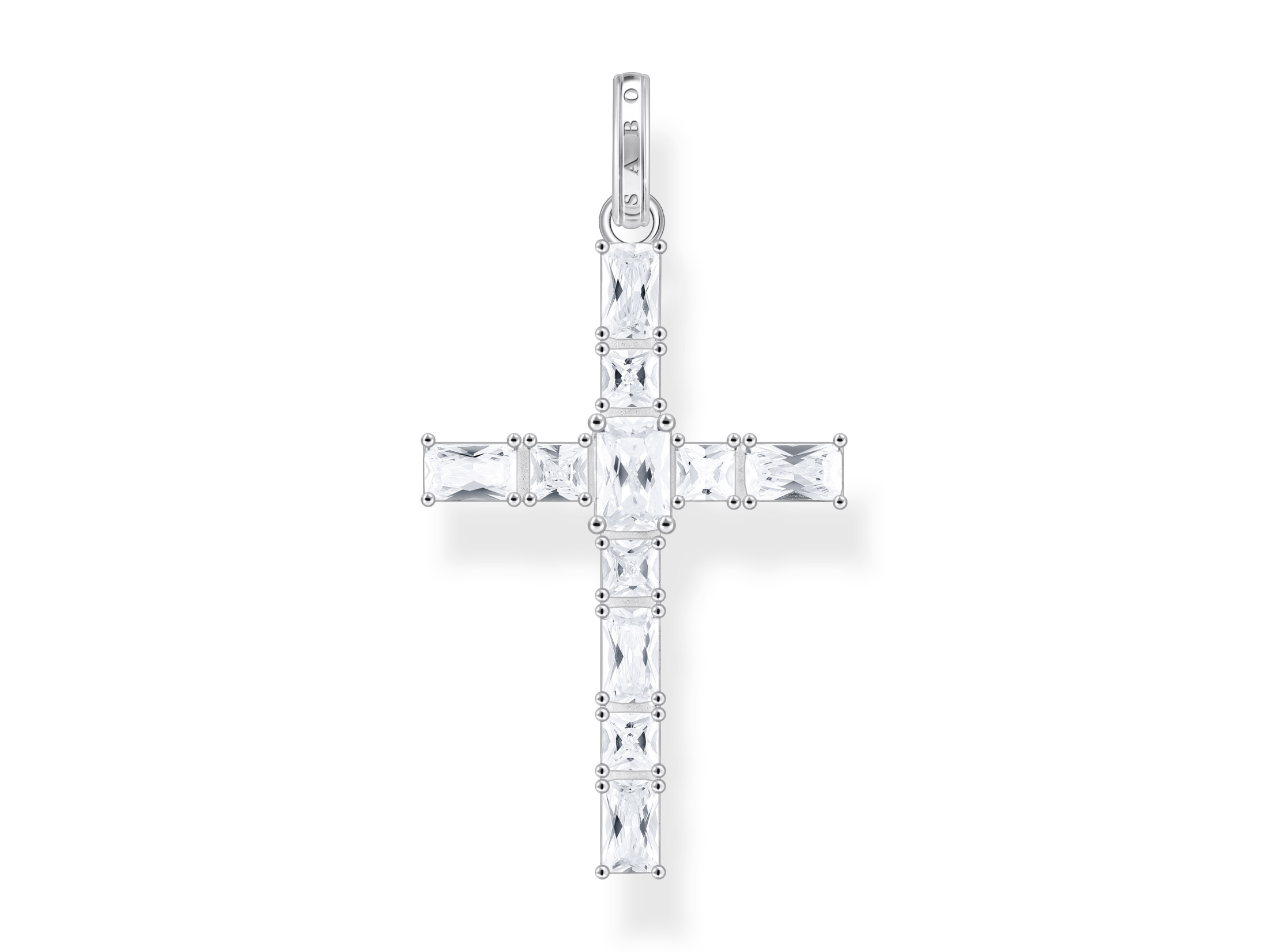 Der Thomas Sabo PE939-051-14 Kreuz und Schlange Anhänger in Weiß und Silber ist elegant mit funkelnden Zirkonia verziert und hat eine ansprechende Kreuzform. Ideal für modische Akzente.