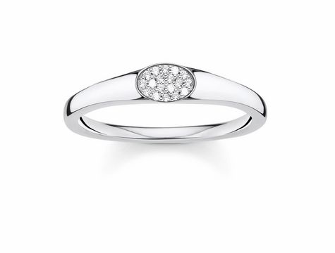 Ring von Thomas Sabo in Silber, Gr. 48, mit klaren Zirkonia-Steinen im oberen Bereich, elegant und schlicht im Design. Ideal für besondere Anlässe oder den Alltag.